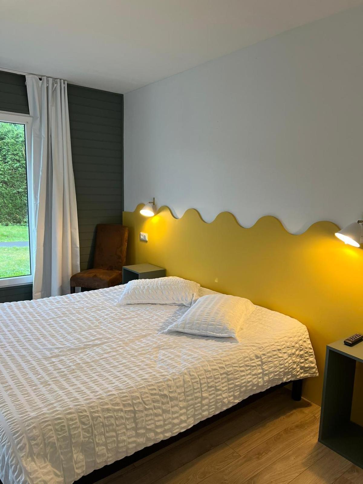 Hotel Les Voisins Beaucemaine Ploufragan Eksteriør bilde