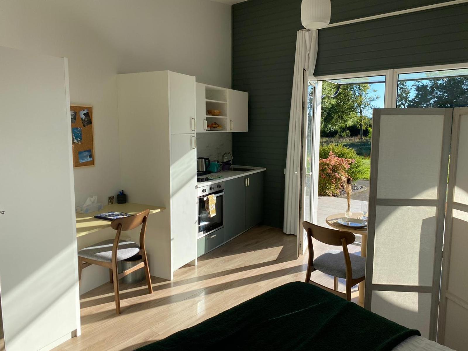 Hotel Les Voisins Beaucemaine Ploufragan Rom bilde